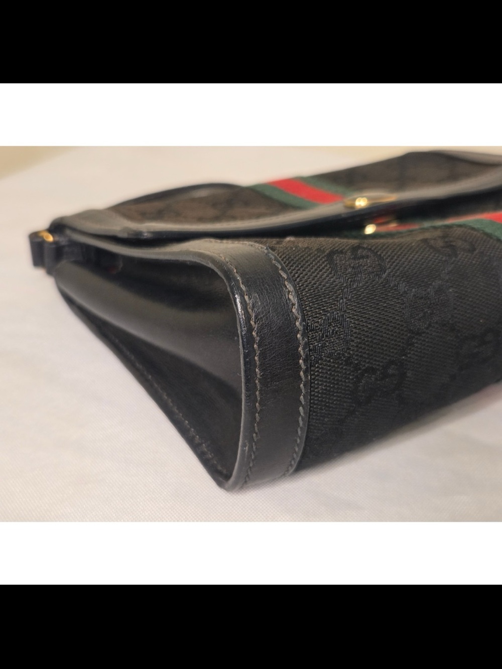 Gucci Black GG Canvas Shoulder Bag or Clutch with Green-Red Web Stripe - Picture 6 of 12